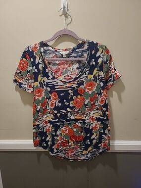Lucky Brand Womens Small Floral Deep Scoop Neck Top S/S